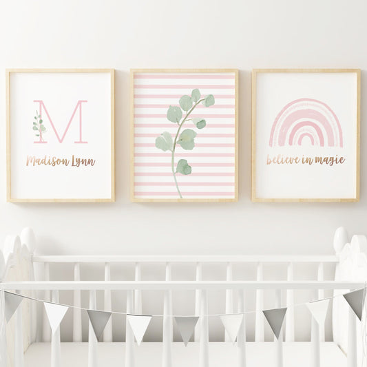 Conjunto de arte de pared para guardería con arcoíris rosa claro